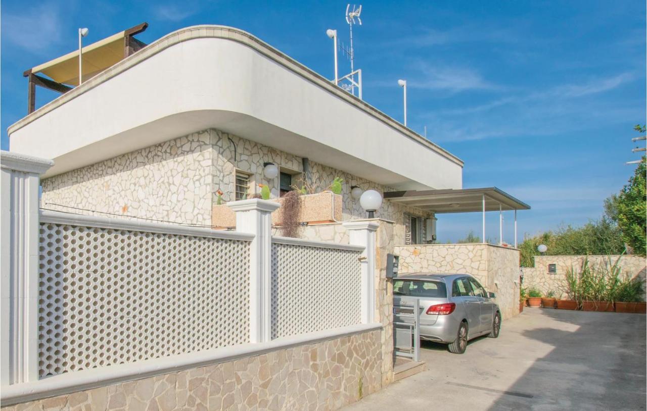 Awesome Apartment In Bari With Wifi Экстерьер фото