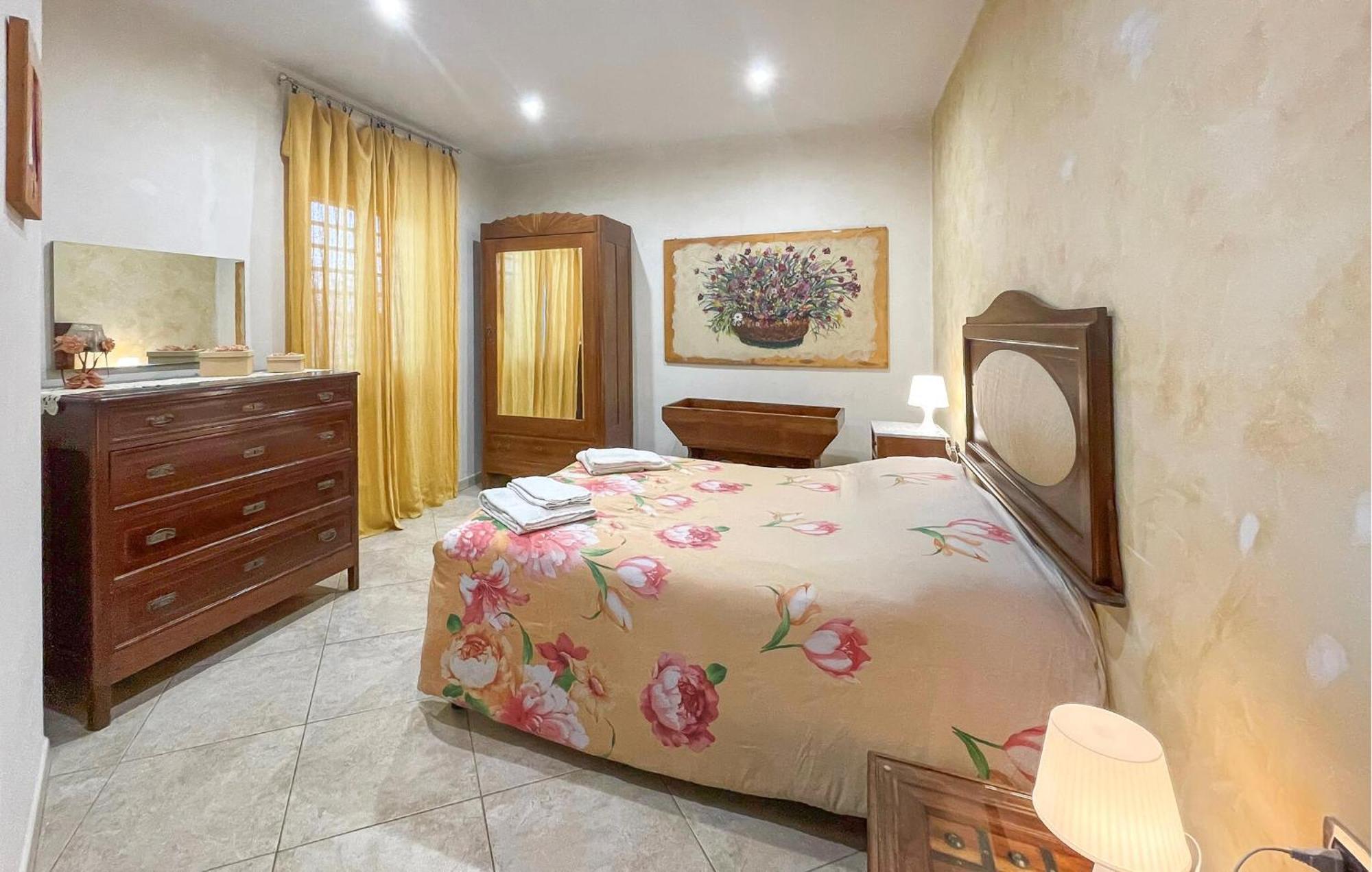Awesome Apartment In Bari With Wifi Экстерьер фото